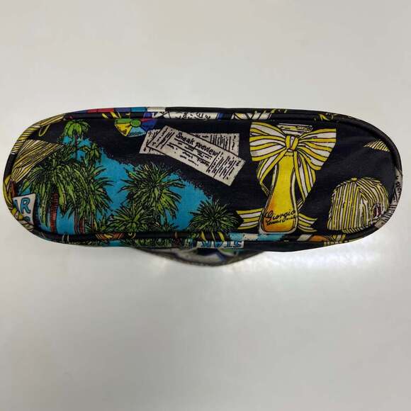 Nicole Miller for Giorgio Beverly Hills Rodeo Drive Cosmetic Bag - Picture 4 of 6